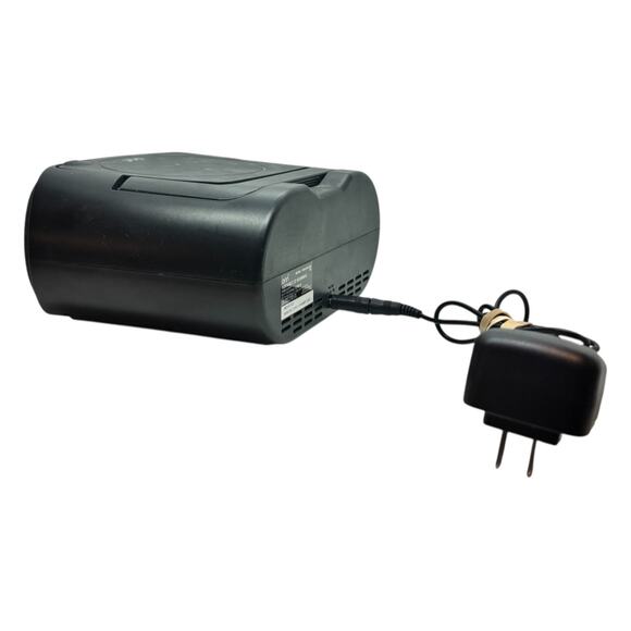 ONN Portable CD CD-R/RW & Digital FM Radio Boombox w/ AC Adapter - Picture 2 of 3